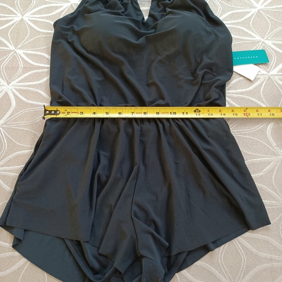 Blouson Top Swimsuit with Pockets! - Picture 3 of 6